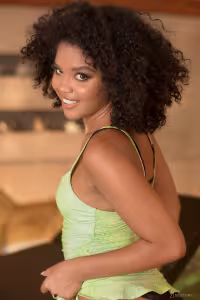 Selva Lapiedra hot photo gallery - picture 2