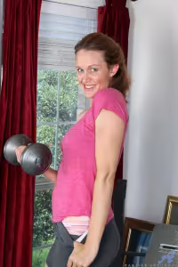 Roxanne Clemmens hot photo gallery - picture 1