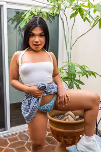 Summer Col hot photo gallery - picture 5