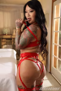 Connie Perignon hot photo gallery - picture 2