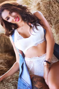 Eva Delightful hot photo gallery - picture 6