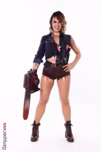 Lea Pam hot photo gallery - picture 1