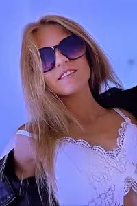 Bonnie Dolce hot photo gallery - picture 3