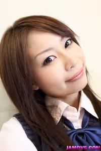 Yuri Aine hot photo gallery - picture 1