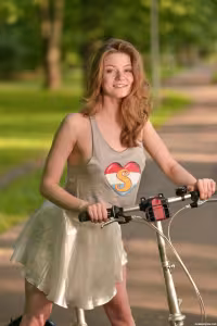 Merry Pie hot photo gallery - picture 1