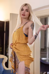 Luna Wolf hot photo gallery - picture 3