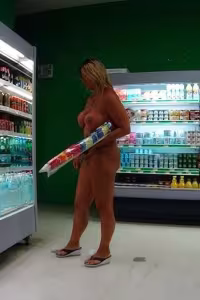 Nude Chrissy hot photo gallery - picture 3