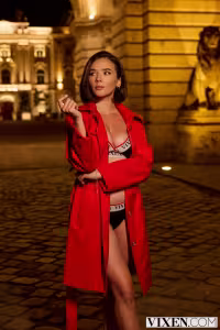 Eve Sweet hot photo gallery - picture 8