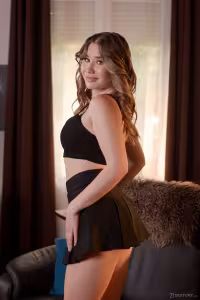 Amalia Davis hot photo gallery - picture 1