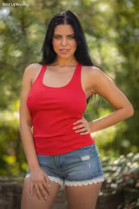 Kira Queen hot photo gallery - picture 1