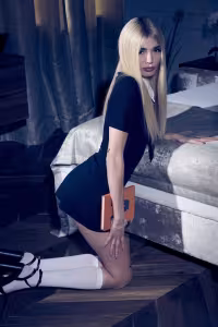 Lana Bunny hot photo gallery - picture 1