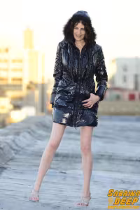 Sabrina Deep hot photo gallery - picture 4