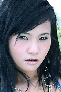 Lucy Sun hot photo gallery - picture 2