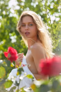 Amelie Lou hot photo gallery - picture 11