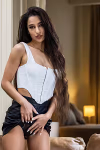 Kama Oxi hot photo gallery - picture 11