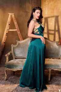 Gal Ritchie hot photo gallery - picture 10