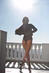 Harriette Taylor hot photo gallery - picture 1