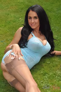 Louise Jenson hot photo gallery - picture 4