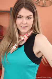 Rosie Danvers hot photo gallery - picture 1
