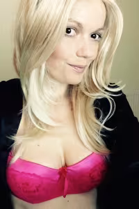 Sienna Elite hot photo gallery - picture 5