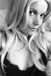 Sienna Elite hot photo gallery - picture 6