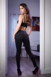 Abbie Maley hot photo gallery - picture 13