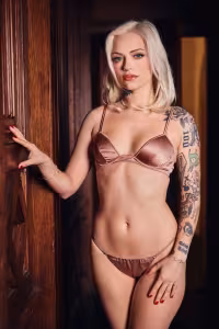 Alex Grey hot photo gallery - picture 8