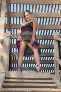 Allyza Blue hot photo gallery - picture 1