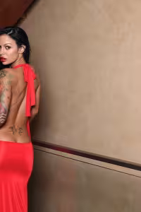 Angelina Valentine hot photo gallery - picture 4