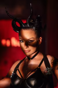April Olsen hot photo gallery - picture 7
