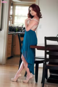 Ashlee Graham hot photo gallery - picture 6