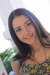 Avi Love hot photo gallery - picture 12