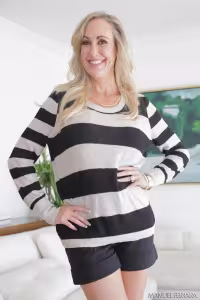 Brandi Love hot photo gallery - picture 4