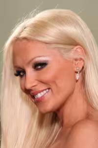 Diana Doll hot photo gallery - picture 1