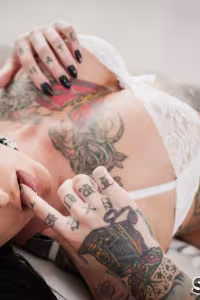 Jessie Lee hot photo gallery - picture 1