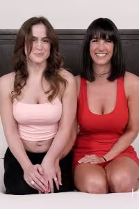 Kat Worley hot photo gallery - picture 1