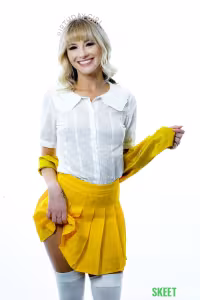 Katee V hot photo gallery - picture 2