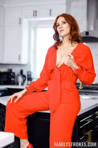 Kell Fire hot photo gallery - picture 2
