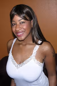 Kendra Lee hot photo gallery - picture 1