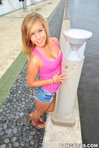 Kennedy Leigh hot photo gallery - picture 2