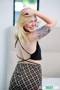 Krissy Knight hot photo gallery - picture 8