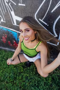 Mackenzie Mace hot photo gallery - picture 14