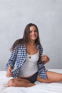 Renee Perez hot photo gallery - picture 2