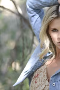 Scarlet Red hot photo gallery - picture 4