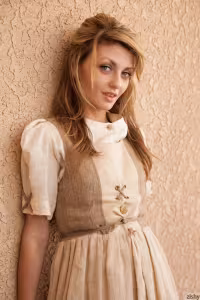 Staci Silverstone hot photo gallery - picture 1