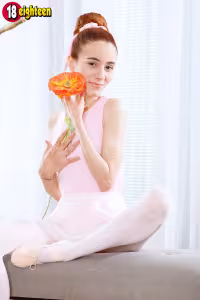 Little Chloe hot photo gallery - picture 1