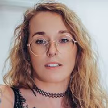 Porn actress Babz Roxy