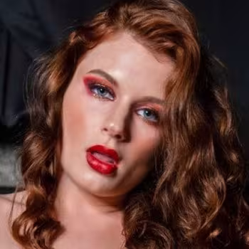 Porn actress Isabelle Reese