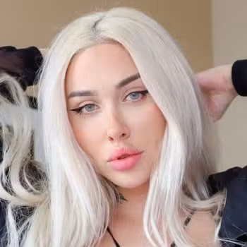 Porn actress Jade Lavoie