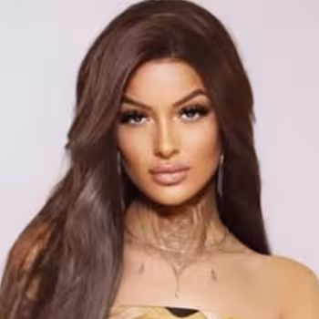 Porn actress Cassidy Windsant